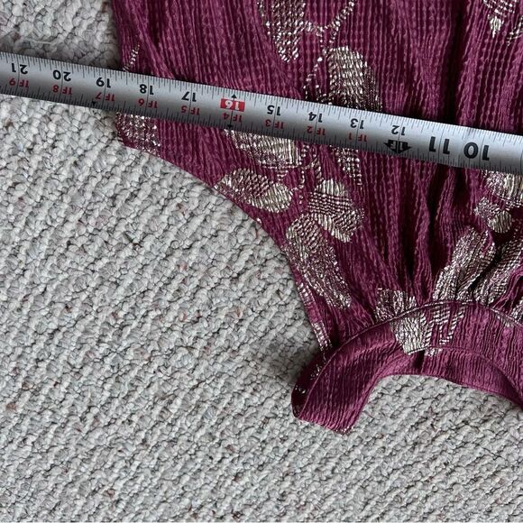 Feather Bone by Anthropologie Dusty Pink Crepe Sleeveless Top - Picture 5 of 10